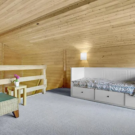Holiday home Granlygardsvej